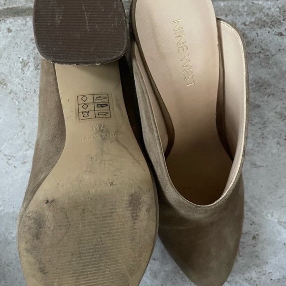 Tan sued mules with leopard coloured heel - Picture 3 of 4